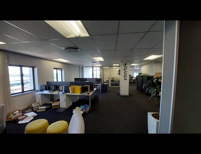 389M² OFFICE TO LET IN GREENSTONE HILL